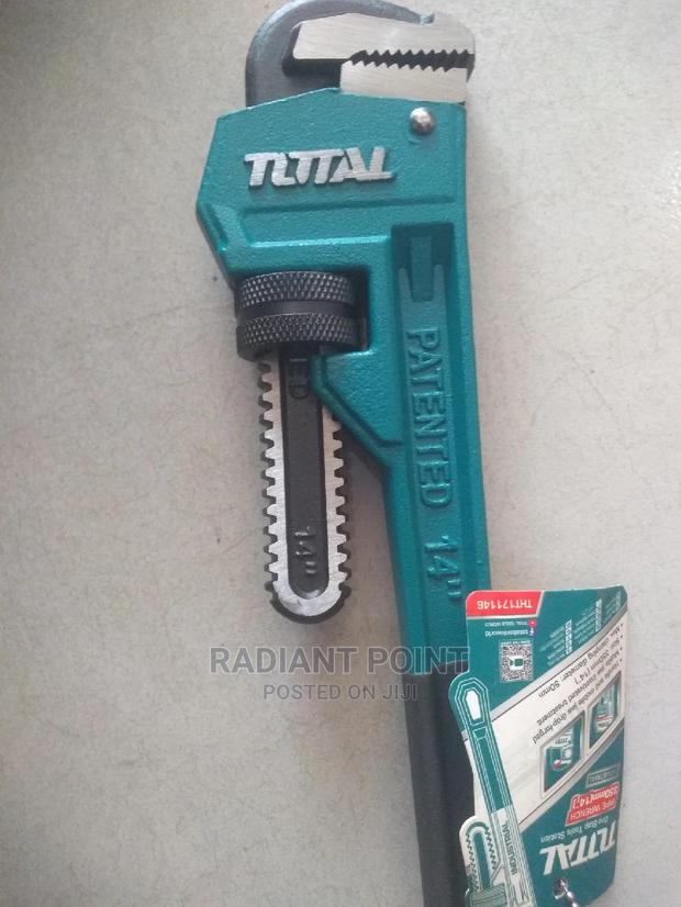 Total Pipe Wrench 14 · Photo 2