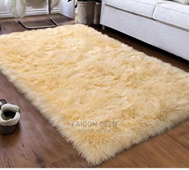 Fluffy Center Carpet(Ultra Soft)In Diff Colors*Size120x180cm · Photo 1