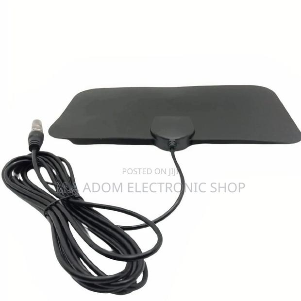HDTV High Performance Indoor Antenna · Photo 2