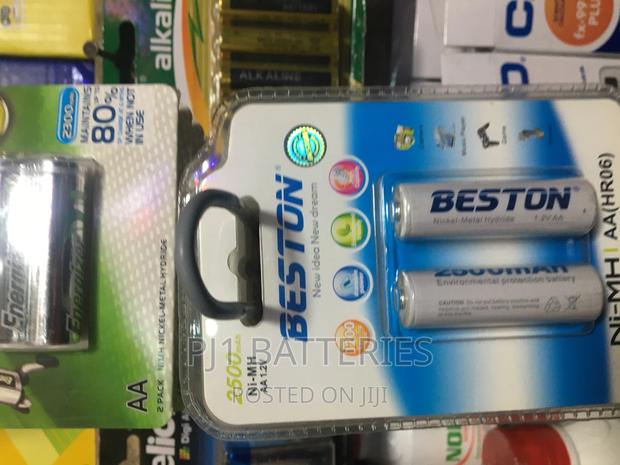 Rechargeable Aa Beston Battery · Photo 4
