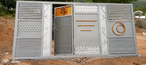 Beautiful Metals Sliding Gate · Photo 1