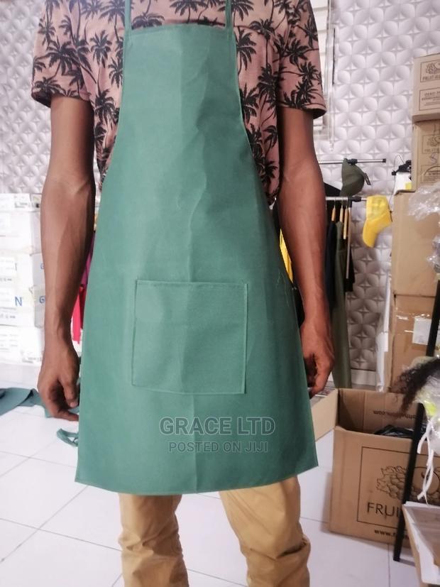PVC Aprons · Photo 4