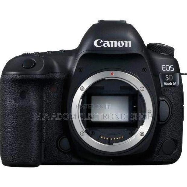 Canon EOS 5D Mark IV Full Frame Digital SLR Camera Body · Photo 2