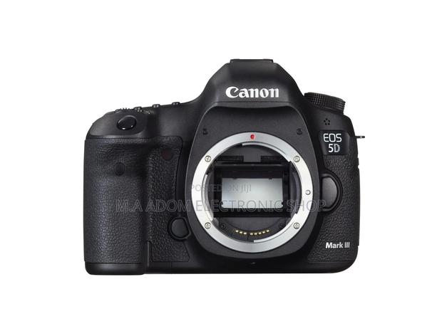 Canon EOS 5D Mark II Full Frame DSLR Camera (Body Only) · Photo 2