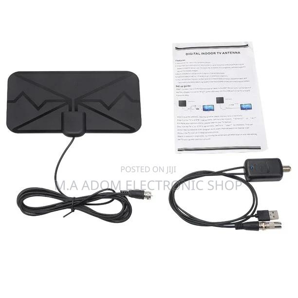 Digital Free to Air Indoor Digital Antenna With a Booster · Photo 2