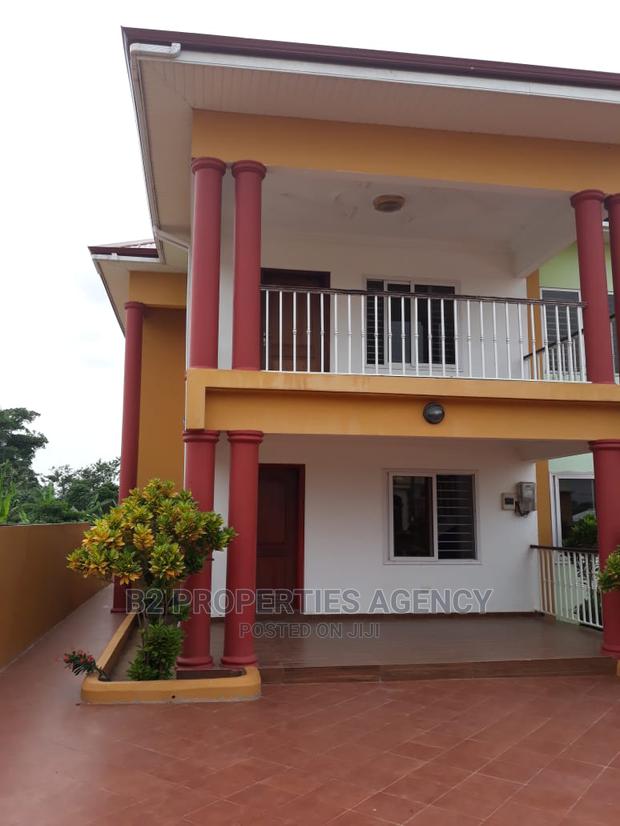 Furnished 4bdrm Duplex in B2 Properties Agency, Kumasi Metropolitan · Photo 2