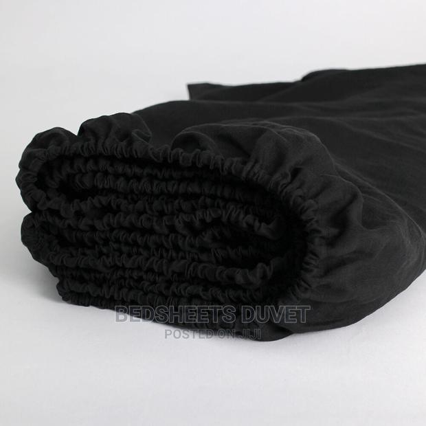 Black Fitted Sheet · Photo 2