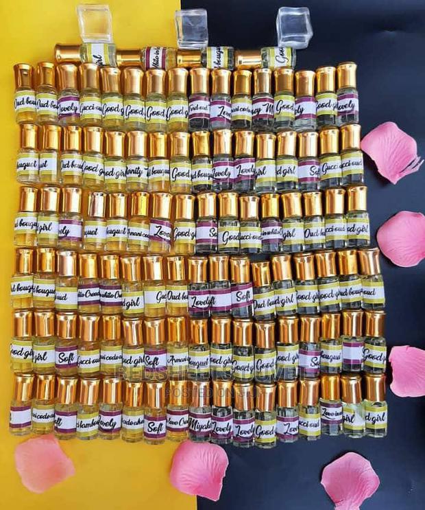Concentrated Perfume Oils · Photo 4