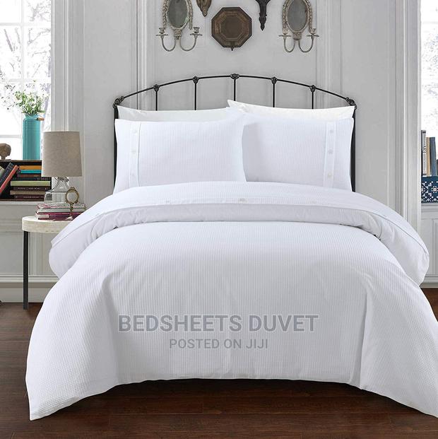 White Fitted Sheet · Photo 2
