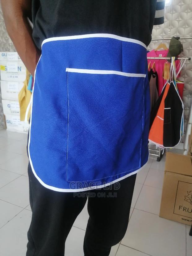 Half Bar Apron · Photo 4