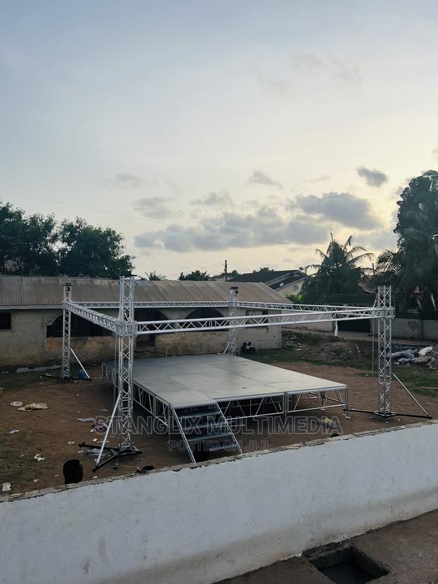 Rent Our Stage And Truss · Photo 4