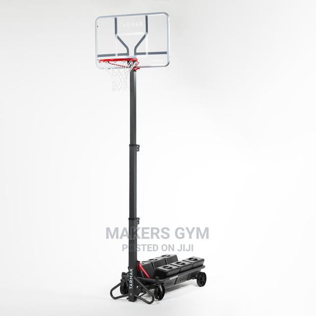 Basketball Hoop With 4 Wheels (Mobile) · Photo 2