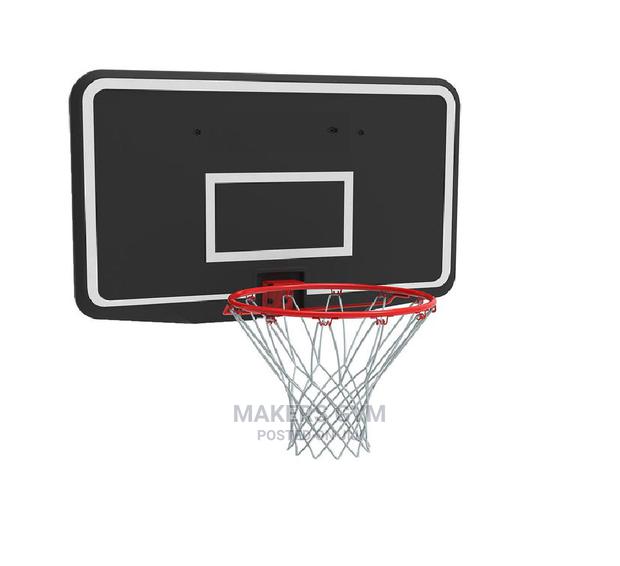 Basketball Hoop WITH Quality Backboard · Photo 2
