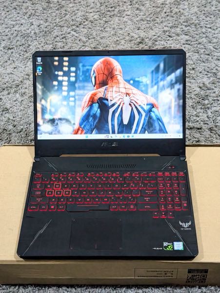 Laptop Asus TUF Gaming FX504 512GBHDD 16GBRAM