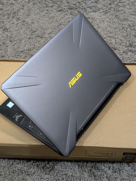 Laptop Asus TUF Gaming FX504 512GBHDD 16GBRAM