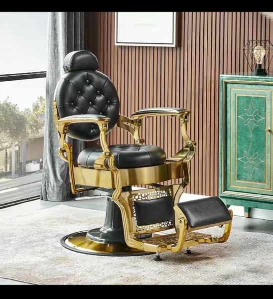 Barber Saloon / Bar Chair/ Studio Chairs