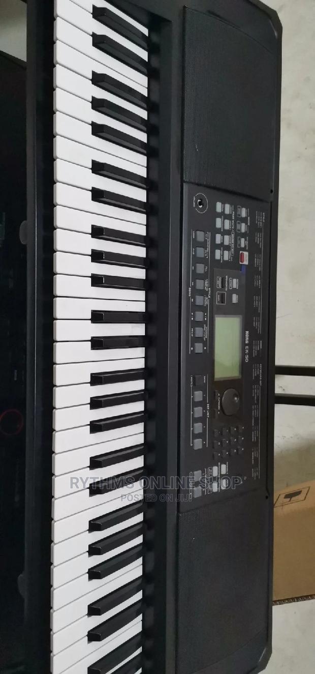 Korg Ek-50 Keyboard · Photo 3