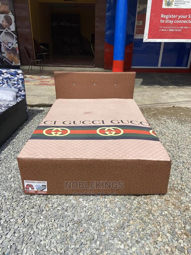 Complete Double Bed With Mattress