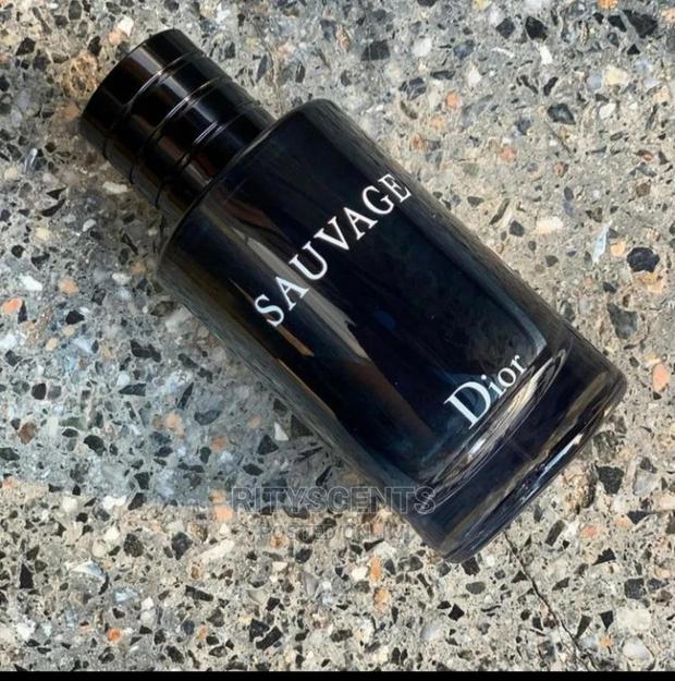 Sauvage Dior Perfume ( Original) · Photo 4
