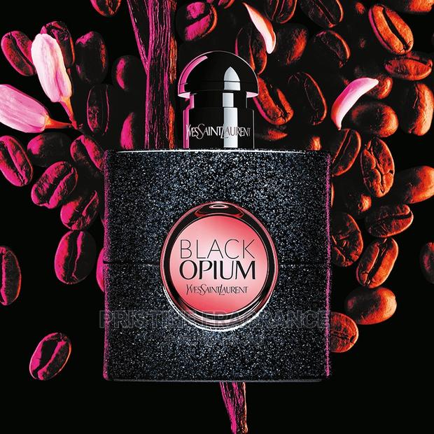 Yves Saint Laurent Black Opium · Photo 3