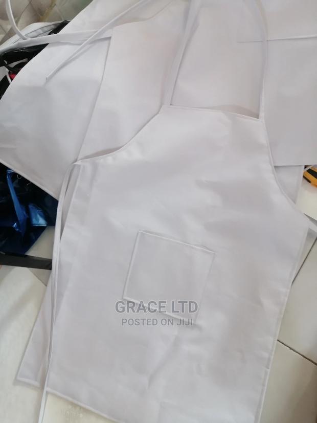 PVC Apron Available · Photo 4
