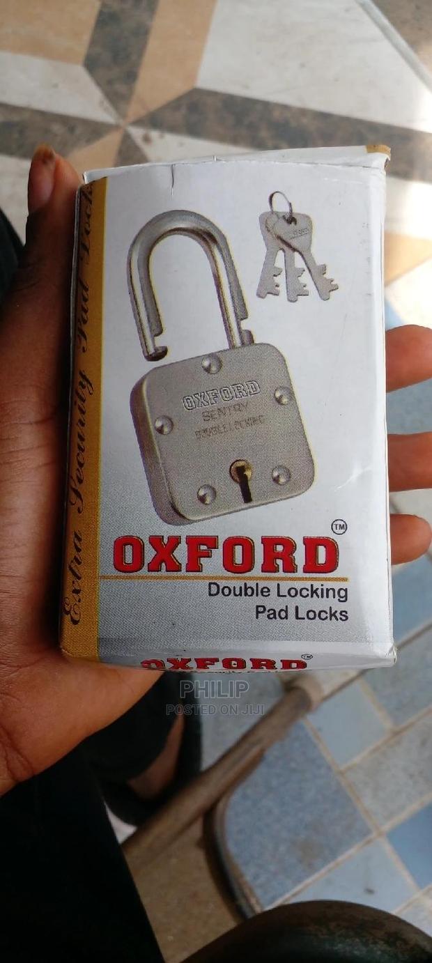 Oxford Double Locking Padlock photo 2