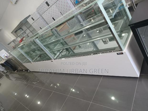 Display Fridge for Shopping Centers · Photo 2