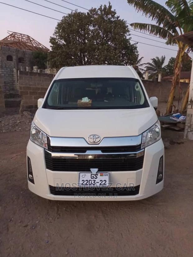 Buses Rentals. Rent a Buses for Tours and Weddings in Ghana · Photo 3