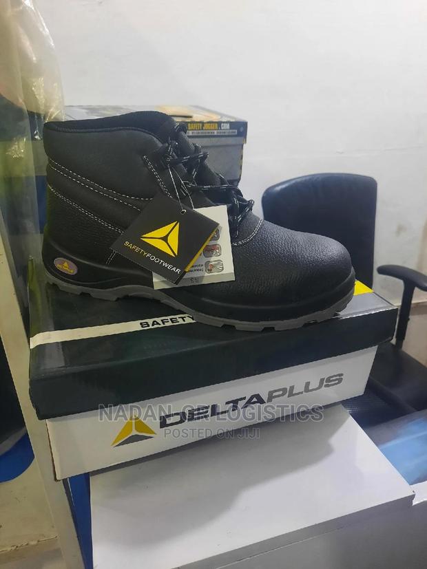 Delta Plus Safety Boot