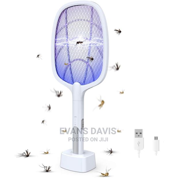 Effective 2 in 1 Mosquito Swatter/Zapper · Photo 3