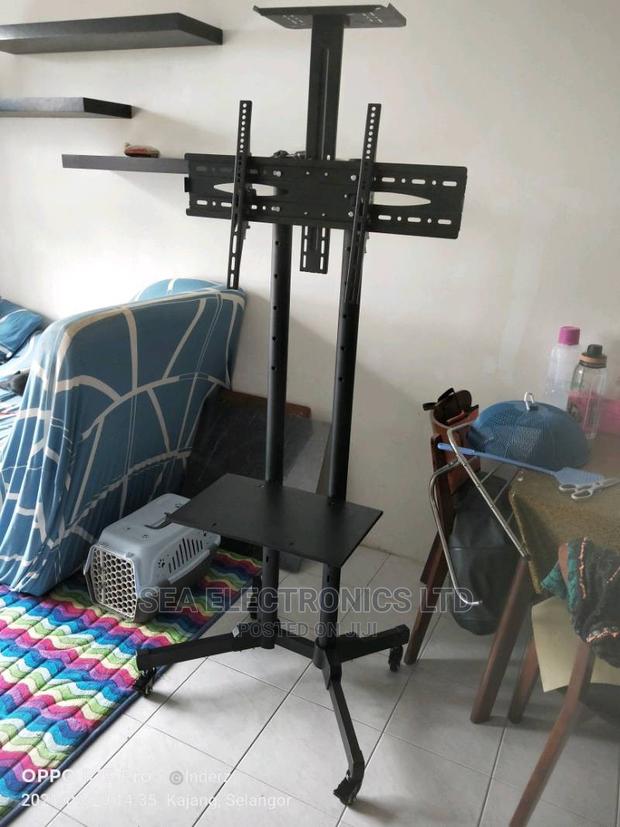 Mobile TV Stand Compatible With 32" to 65" LCD LED Flat · Photo 2