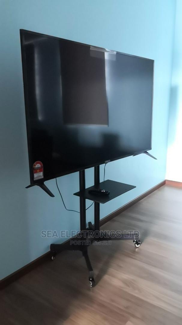 Mobile TV Stand on Wheels for 32-65 Inch · Photo 2