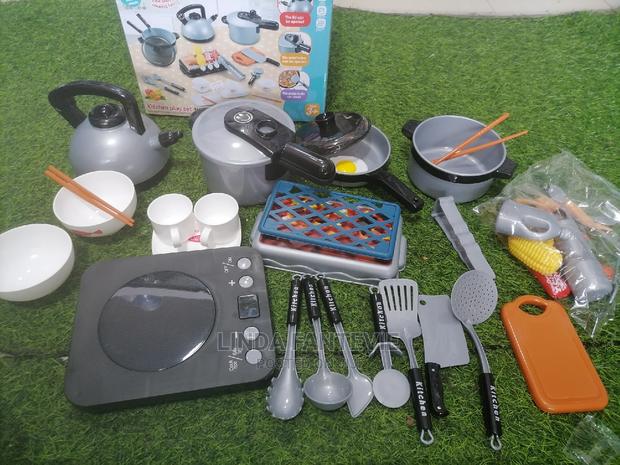 36 Pieces Kids Kitchen Set · Photo 2