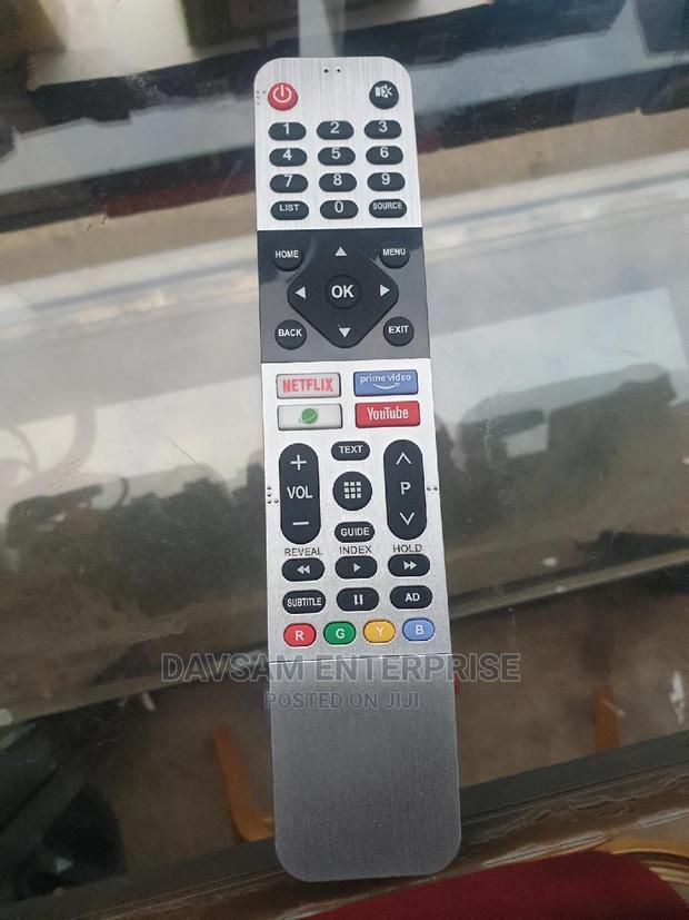 Skyworth Smart Android TV Remote · Photo 4