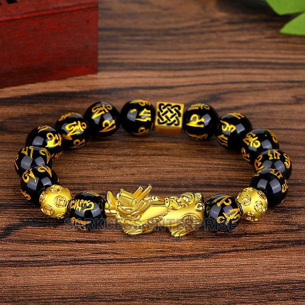 Fengshui [Pi Xiu] Wealth and Abundance Bracelet · Photo 4