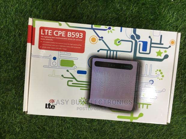 Intact Speed 4G Huawei Router Device · Photo 2