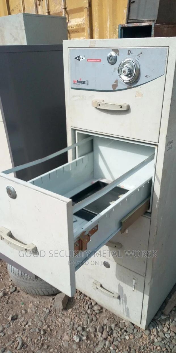 Money Safe · Photo 2
