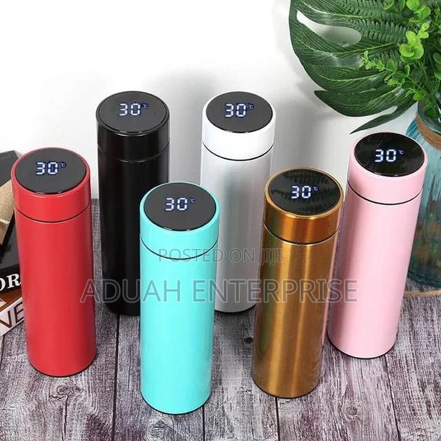 Temperature Vacuum Flask 500mls · Photo 3