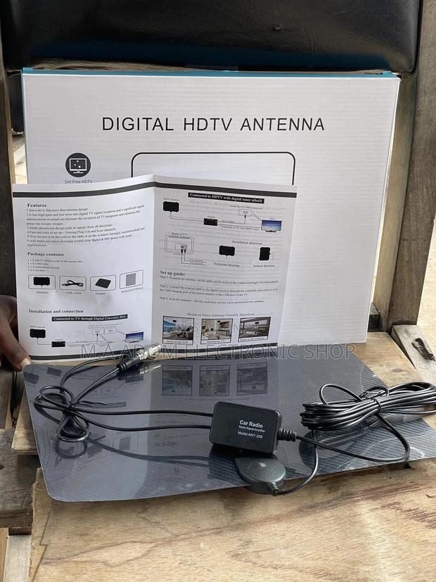 Indoor Digital Free to Air Tv Antenna With a 5v Booster · Photo 4