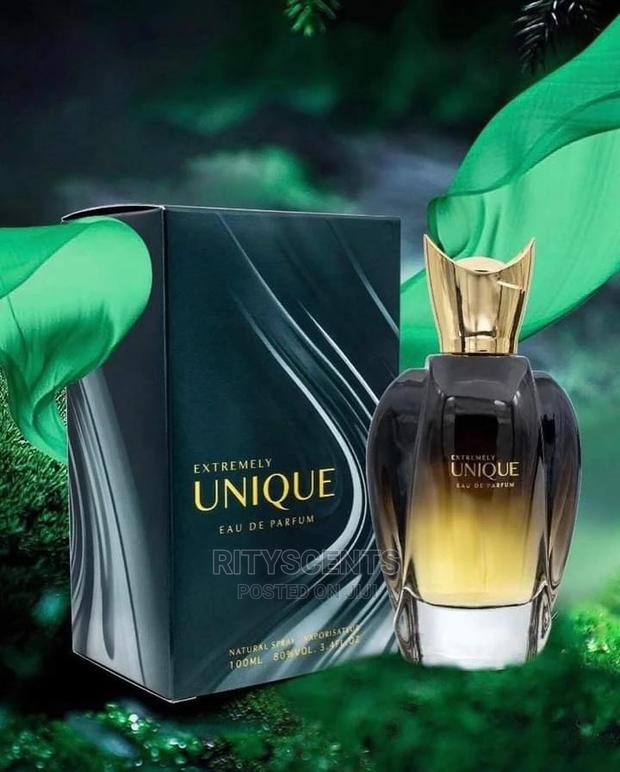 Extremely Unique by Fragrance World · Photo 2
