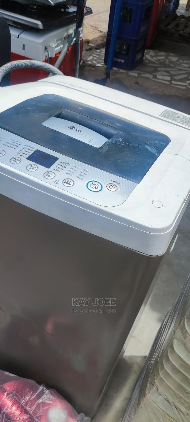 Lg Washing Machine 8kg Full Automatic photo 5