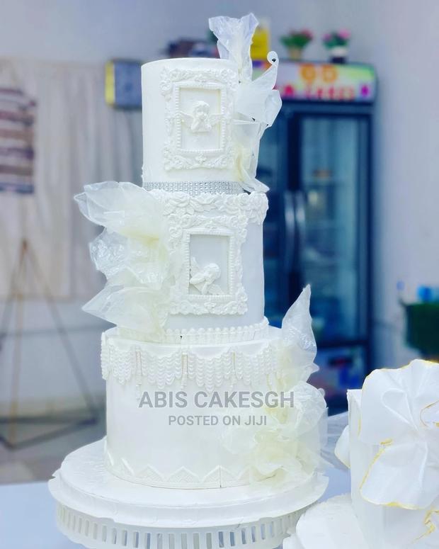 Wedding Cakes for Abi’S · Photo 2
