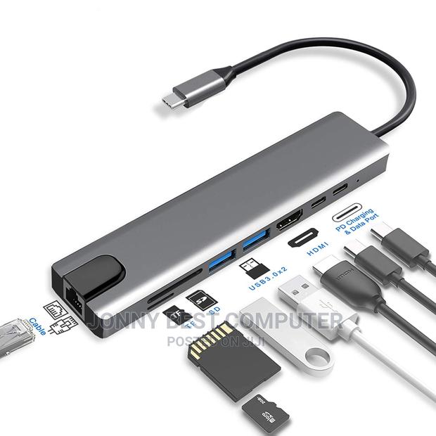 USB-C 8 in 1 Converter · Photo 3