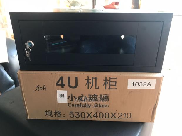 4u Cabinet Network Rack 530x400x210 · Photo 4