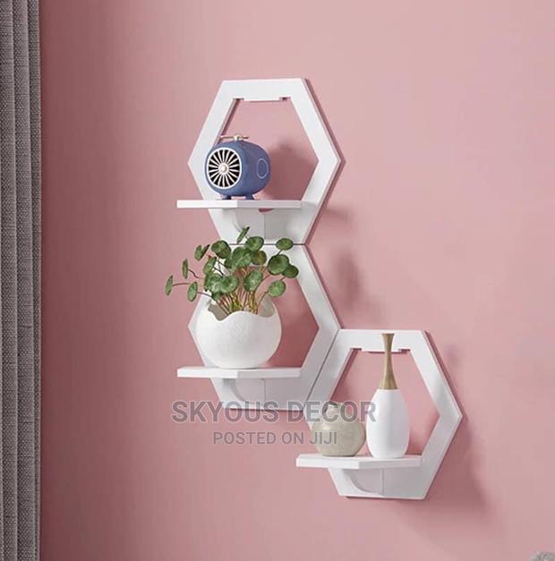 Wall Shelves · Photo 2