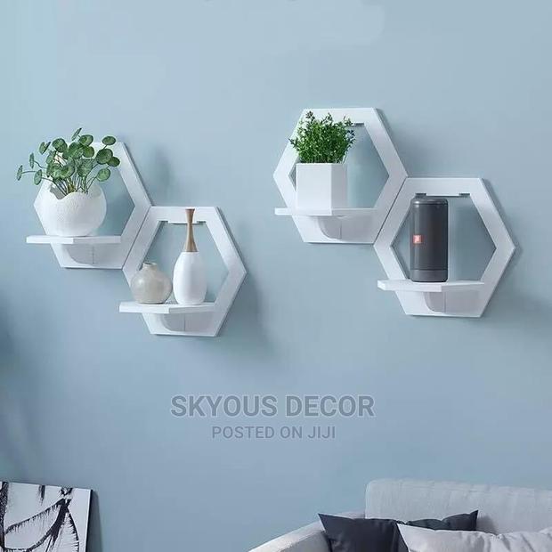 Wall Shelves · Photo 2