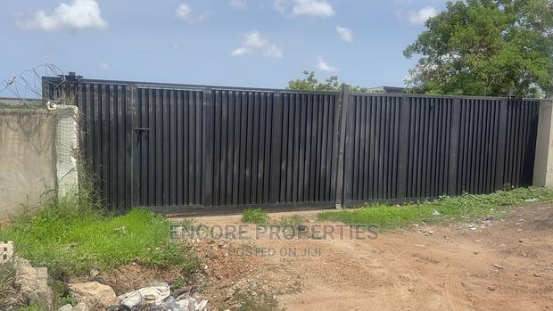 One Acre of Roadside Land Available for Sale · Photo 3