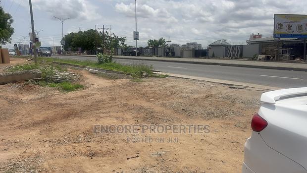 One Acre of Roadside Land Available for Sale · Photo 2