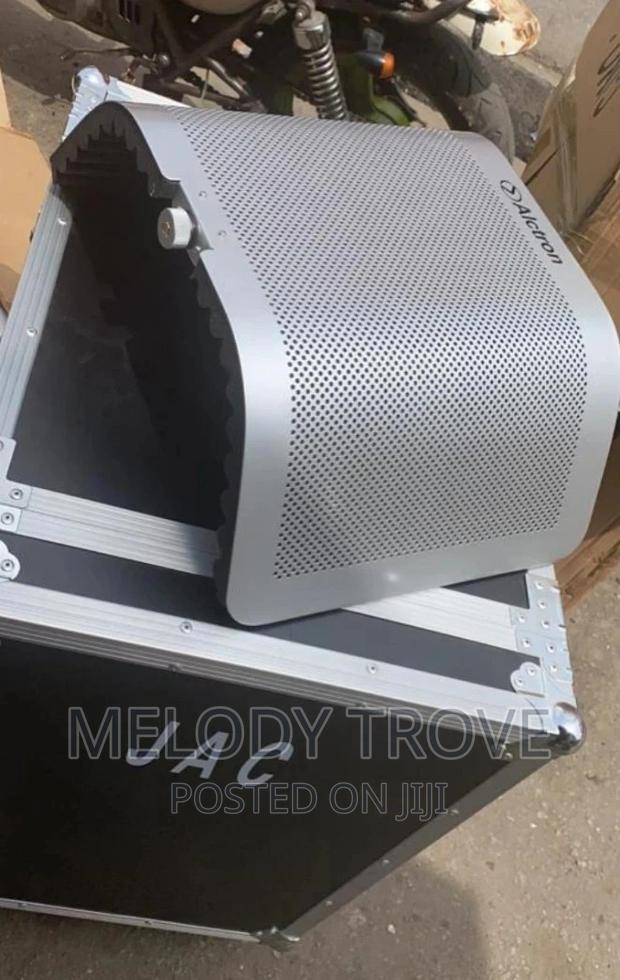 Alctron PF46 Acoustic Diffuser Screen · Photo 3