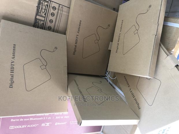 Extremely Easy to Set Up Full HD Indoor Antenna · Photo 2